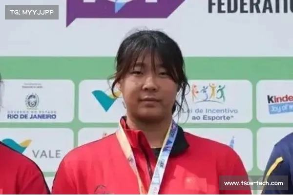 冉冉升起的新星 严子怡再创女子标枪世界青年纪录新高 冉冉升起的新星 严子怡再创女子标枪世界青年纪录新高