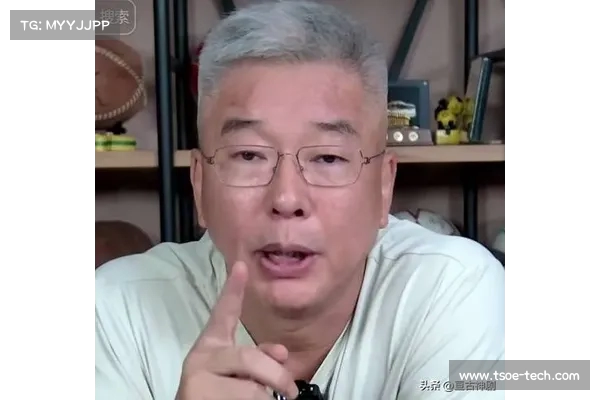 刘建宏:国足输球后,球迷的 “在场” 比胜负更重要 刘建宏:国足输球后,球迷的 “在场” 比胜负更重要